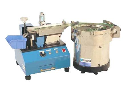 Automatic Loose Radial Lead Cutting Machine